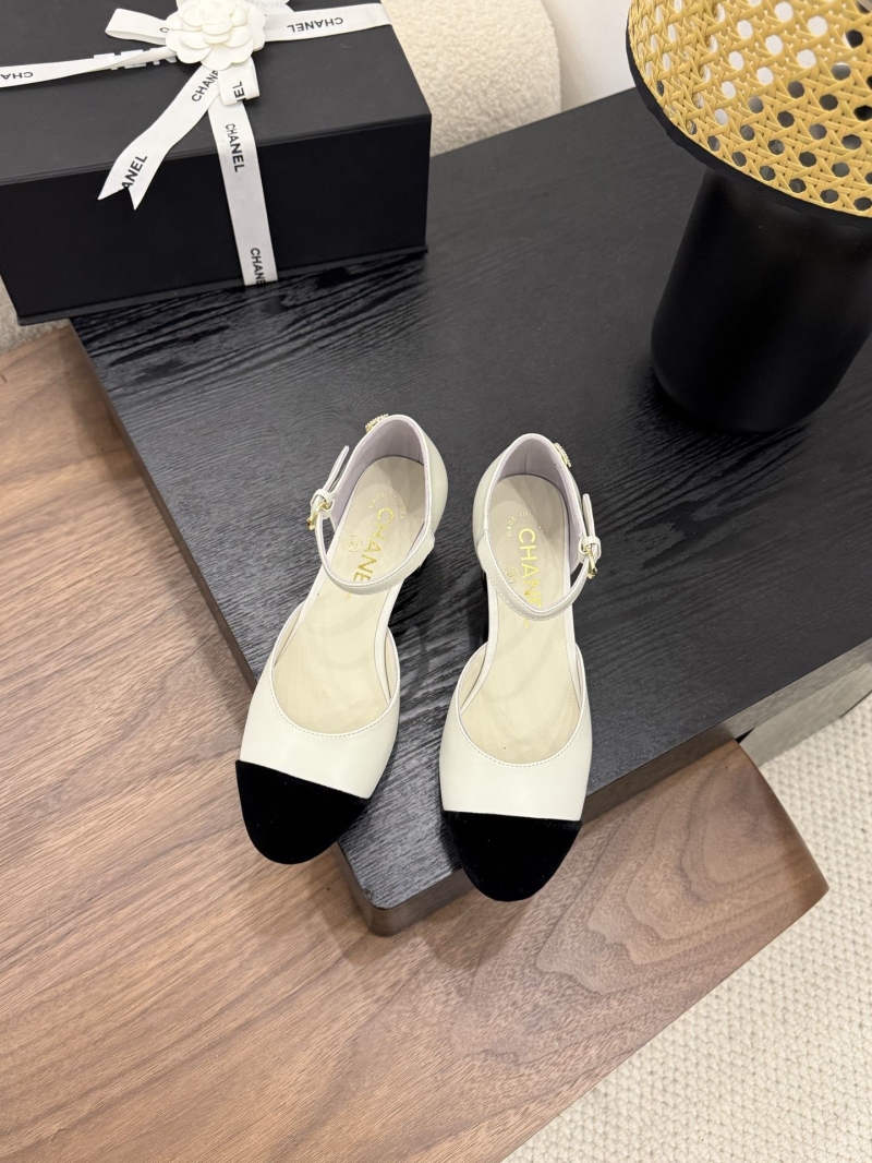 Ch**el heeled shoes